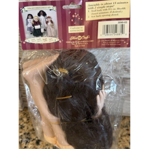 Springfield Collection 18" Doll Kit  Vintage  New  Sealed Eyes Open And Close - Picture 4 of 4